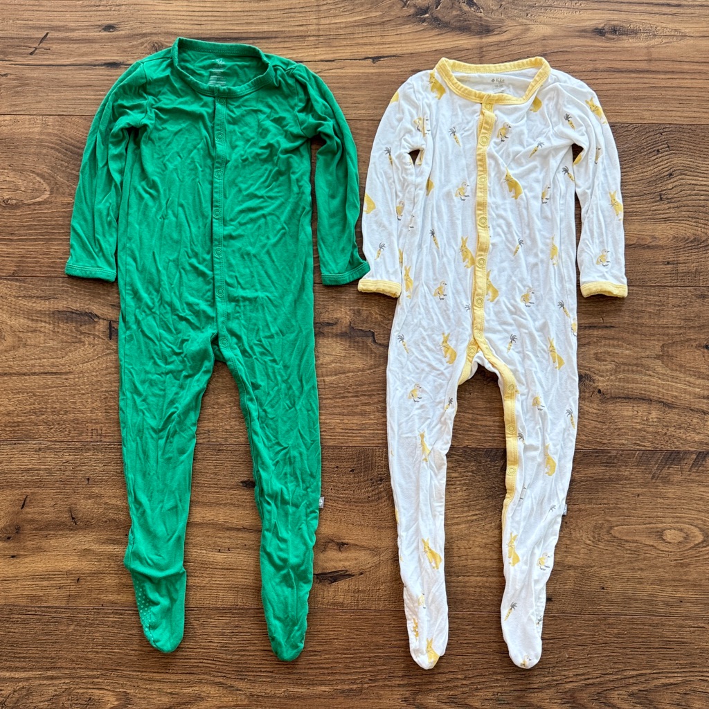 Bundle Of 2 Kyte Baby Snap Footie Pajamas, Size 18-24 Months